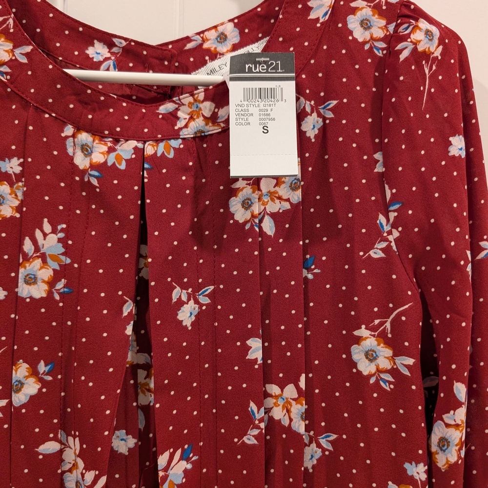 Rue21 Burgundy Floral Blouse - Picture 3 of 6